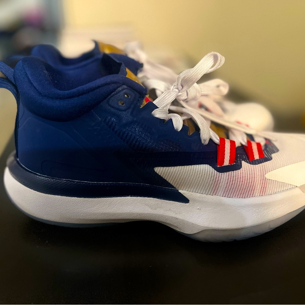 Jordan Zion 1- “USA” blue void, white, metallic gold. Youth 6.5/Women’s 8